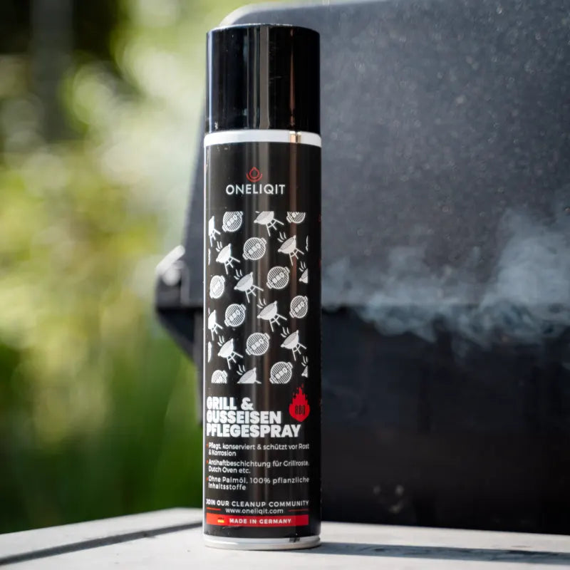 Spray am Grill mit Rauch